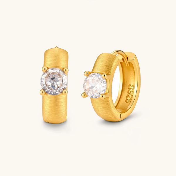Huggie-Creolen mit Solitär-Zirkonia aus 18K vergoldetem Silber
